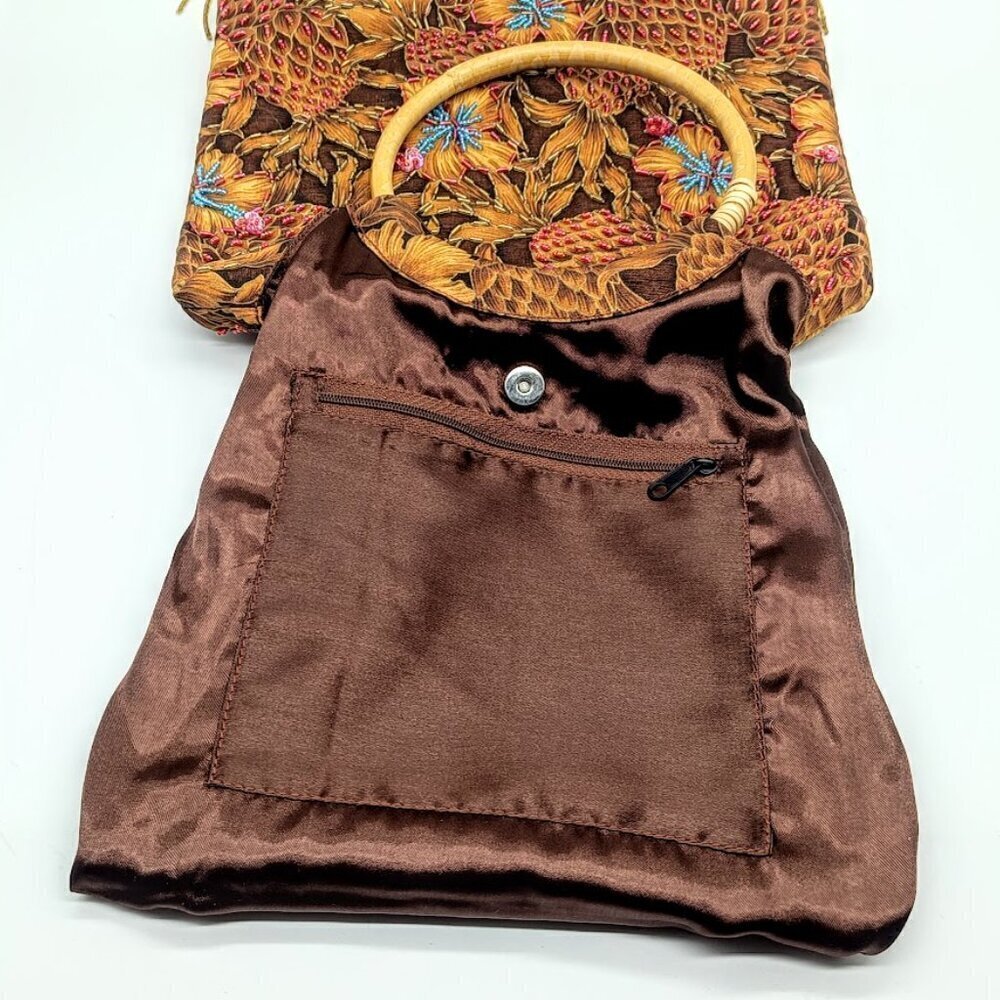 Vietnamese Cotton Beaded Cinnamon Pineapple Wood Handle Bag - Picture 4 of 6